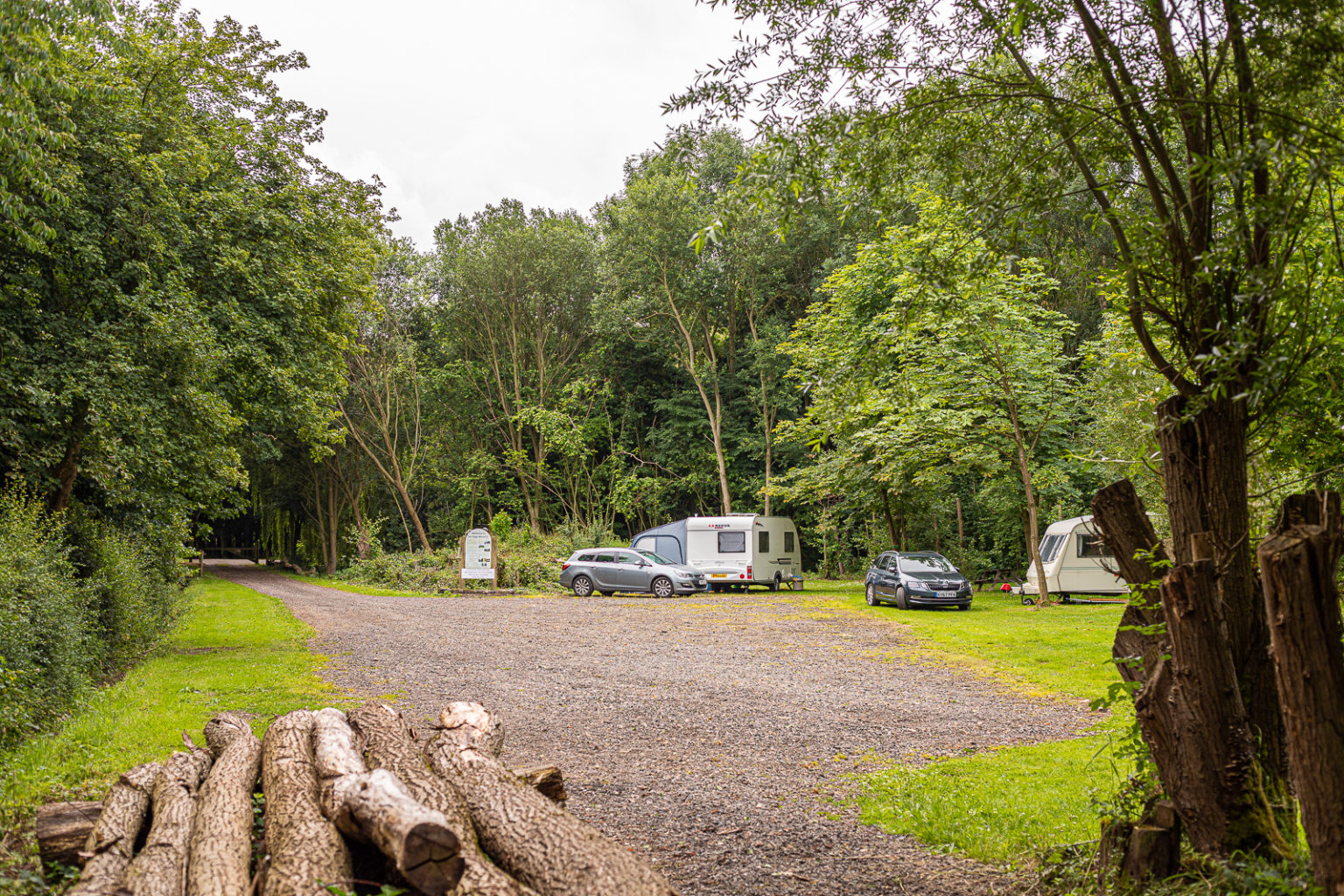 Lakeside Meadow & Heritage Wood Check availability of our two sites